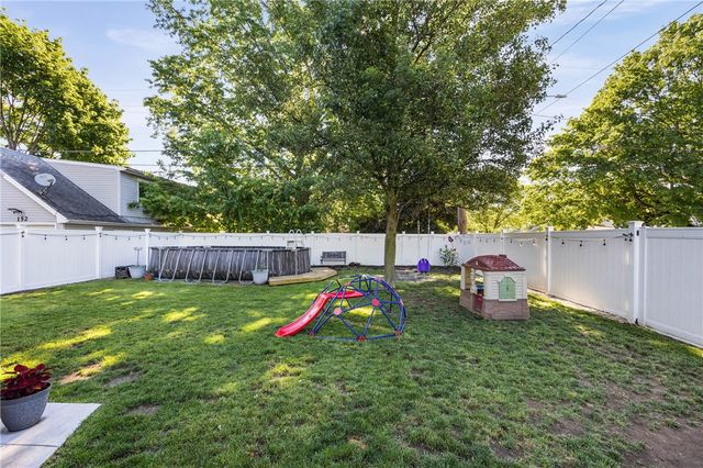 146 Willowbrook Road, Greece, NY 14616