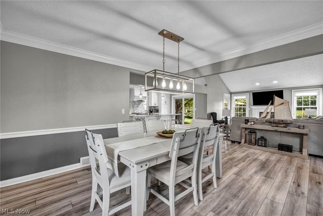 188 W Sturbridge Drive, Medina, OH 44256