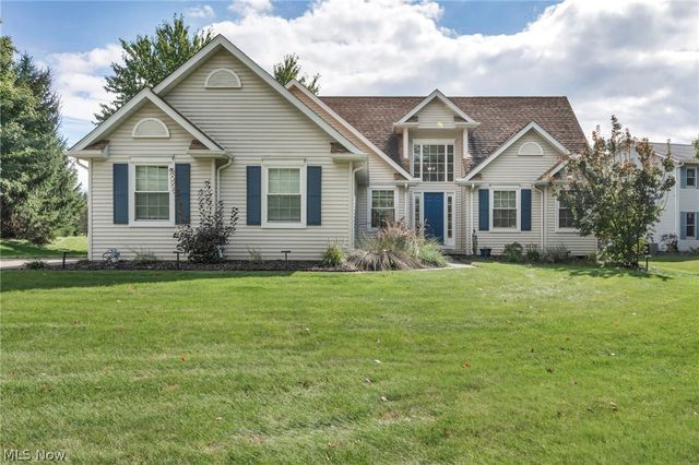 188 W Sturbridge Drive, Medina, OH 44256