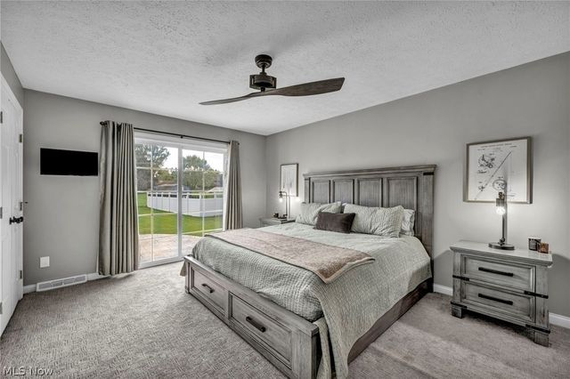 188 W Sturbridge Drive, Medina, OH 44256