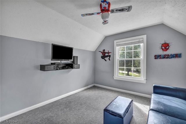 188 W Sturbridge Drive, Medina, OH 44256