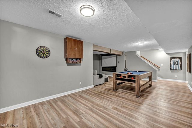 188 W Sturbridge Drive, Medina, OH 44256