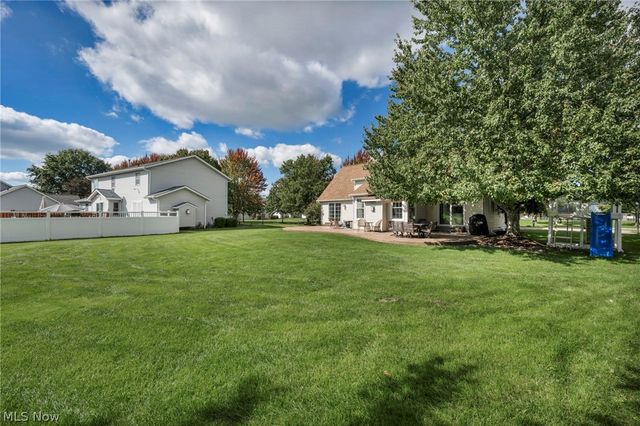 188 W Sturbridge Drive, Medina, OH 44256