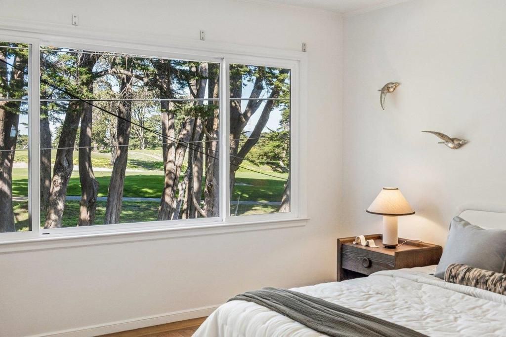 Image 27 of property listing at 368 Northgate Avenue, Daly City, CA 94015