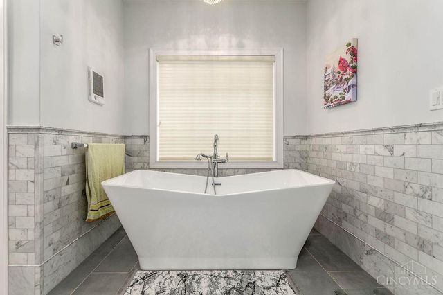 8087 Laurel Lake Court, Liberty Twp, OH 45044