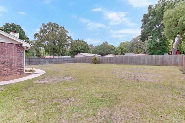 9926 Candlestick Ln, Pensacola, FL 32514