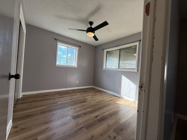 1120 N Fulbright Avenue, Springfield, MO 65802