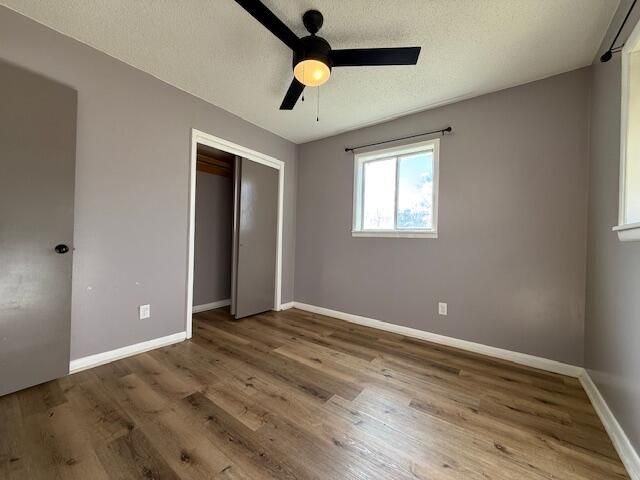 1120 N Fulbright Avenue, Springfield, MO 65802