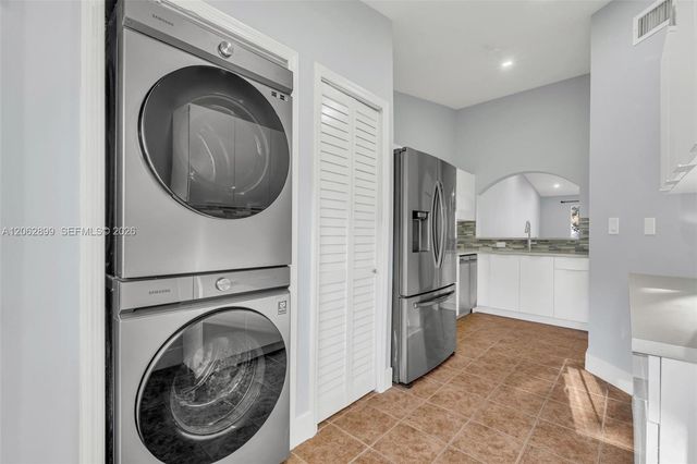 2910 SE 13th Rd 205-44, Homestead, FL 33035