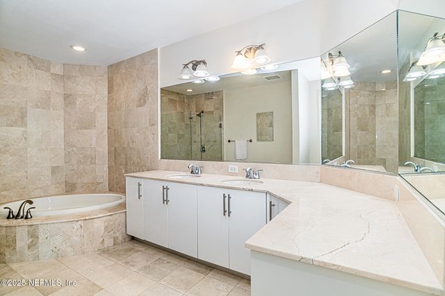 1431 RIVERPLACE Boulevard, 3403, Jacksonville, FL 32207
