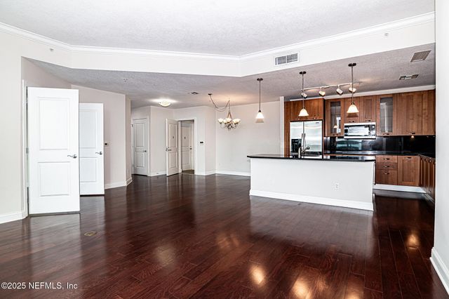 1431 RIVERPLACE Boulevard, 3403, Jacksonville, FL 32207