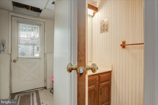1315 DANBERRY DR, Frederick, MD 21703