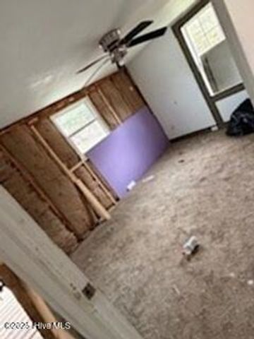 111 S Hotel Street, Autryville, NC 28318