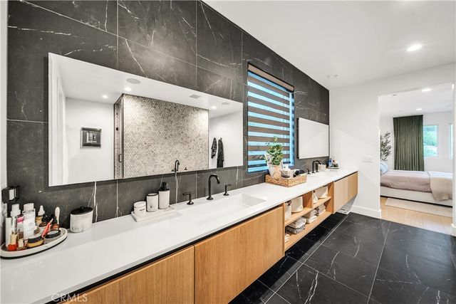 20431 W Windsor, Porter Ranch, CA 91326