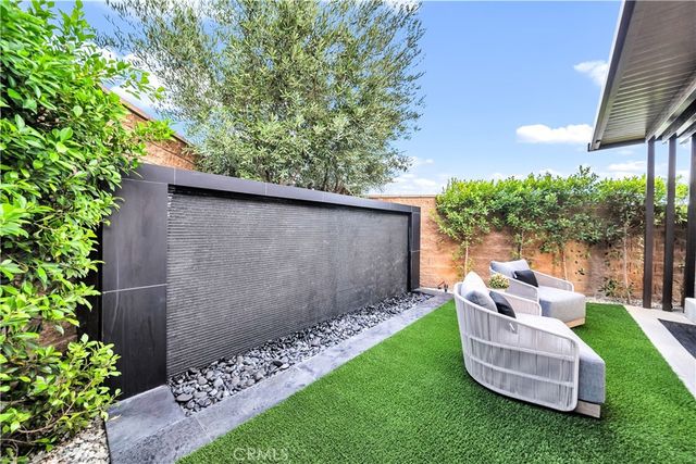 20431 W Windsor, Porter Ranch, CA 91326