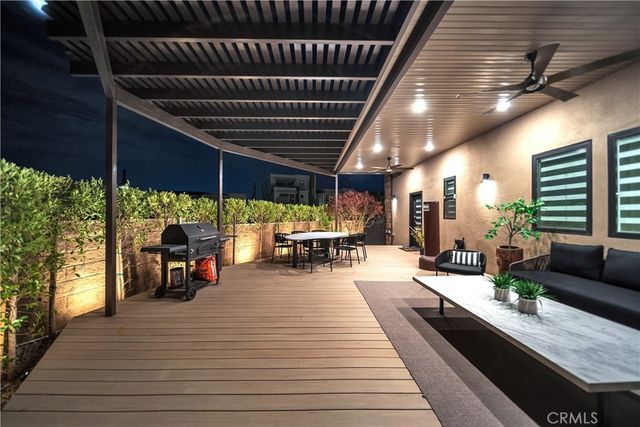 20431 W Windsor, Porter Ranch, CA 91326