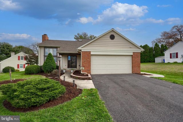 113 FLORENTINE DR, Willow Street, PA 17584