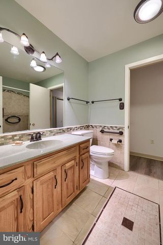 113 FLORENTINE DR, Willow Street, PA 17584