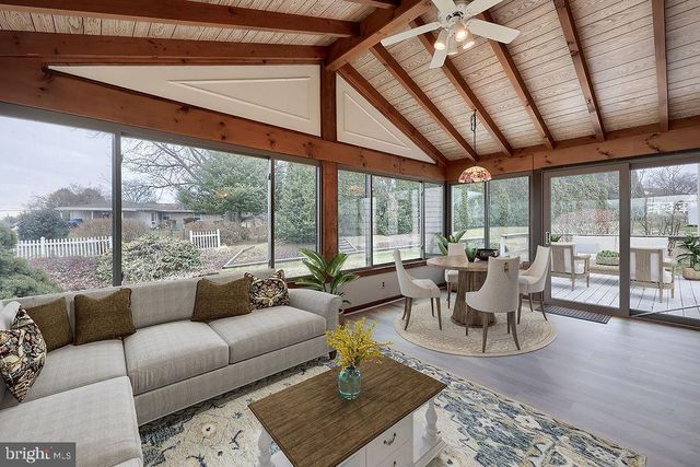 113 FLORENTINE DR, Willow Street, PA 17584