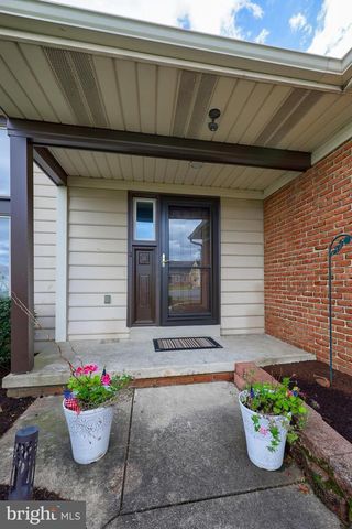 113 FLORENTINE DR, Willow Street, PA 17584