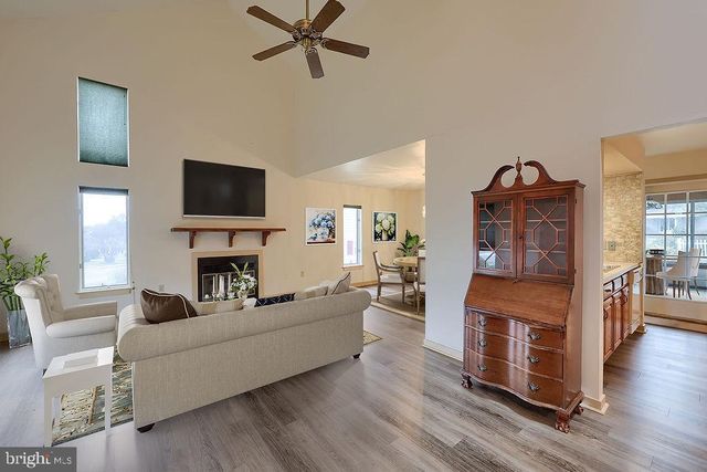 113 FLORENTINE DR, Willow Street, PA 17584