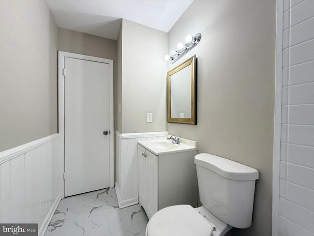 2823 CHABLIS CIR, Woodbridge, VA 22192