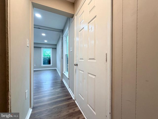 2823 CHABLIS CIR, Woodbridge, VA 22192