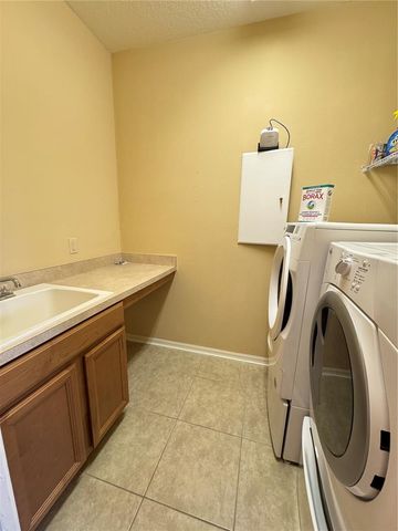 10756 BREAKING ROCKS DRIVE, Tampa, FL 33647