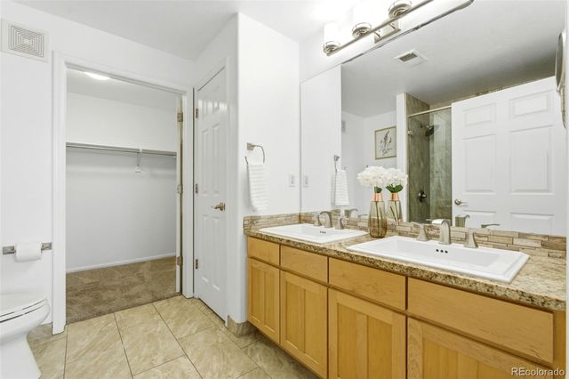 2153 S Fulton Circle 101, Aurora, CO 80247