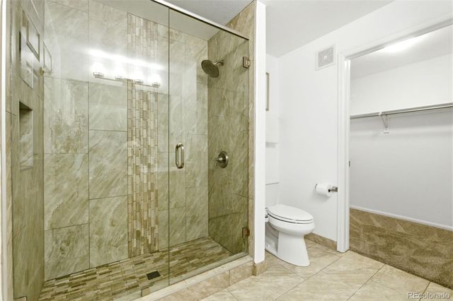 2153 S Fulton Circle 101, Aurora, CO 80247