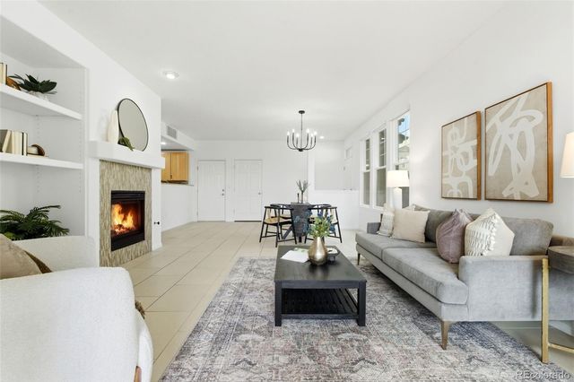 2153 S Fulton Circle 101, Aurora, CO 80247