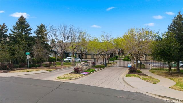 2153 S Fulton Circle 101, Aurora, CO 80247