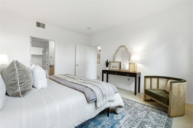 2153 S Fulton Circle 101, Aurora, CO 80247