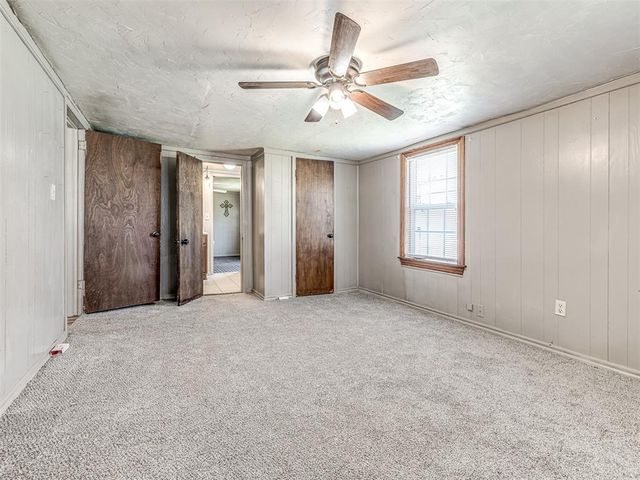 211 S 6th Street, Mcloud, OK 74851