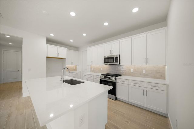 9533 LUNAR DOVE COURT, Sarasota, FL 34240