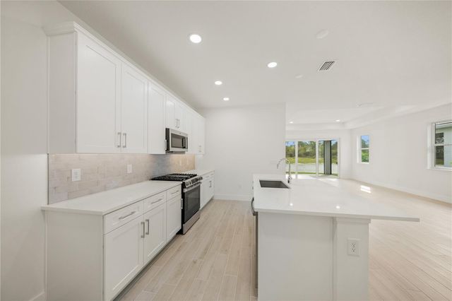 9533 LUNAR DOVE COURT, Sarasota, FL 34240