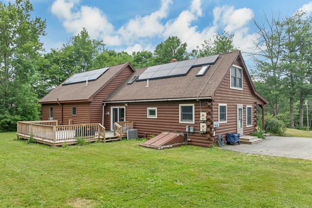 204 Evergreen Valley Road, Milton, NH 03851