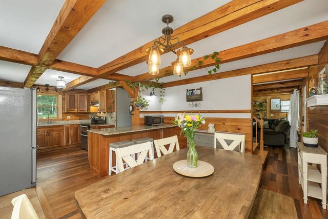 204 Evergreen Valley Road, Milton, NH 03851