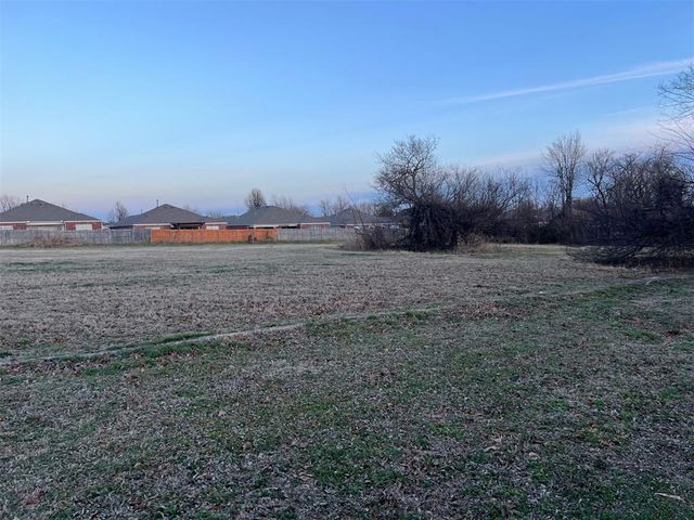 128 Crutcho Road, Midwest City, OK 73139