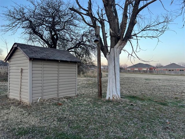 128 Crutcho Road, Midwest City, OK 73139