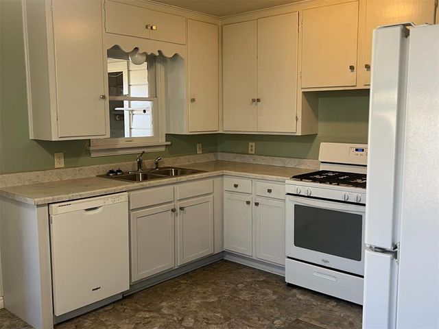 128 Crutcho Road, Midwest City, OK 73139