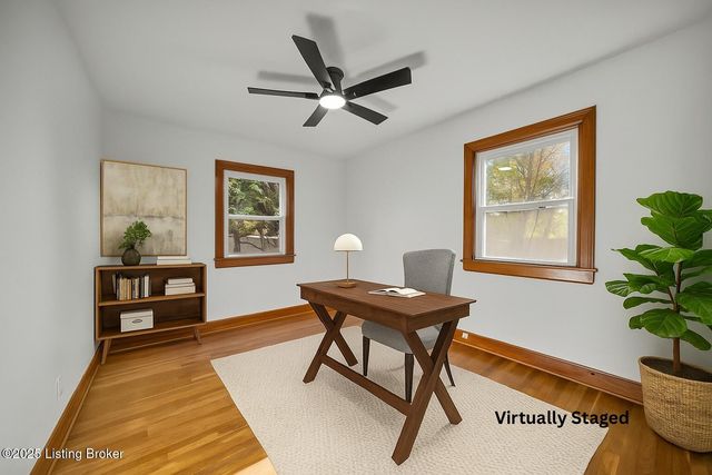 2206 Sieger Villa Ct, Louisville, KY 40218