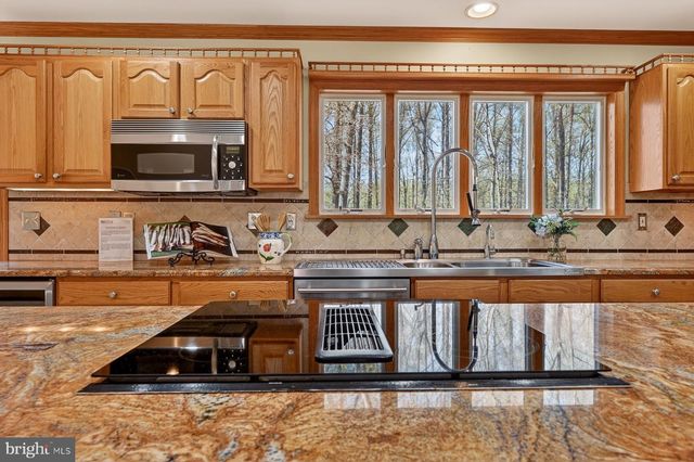 3509 MARTHAS VINEYARD WAY, Edgewater, MD 21037
