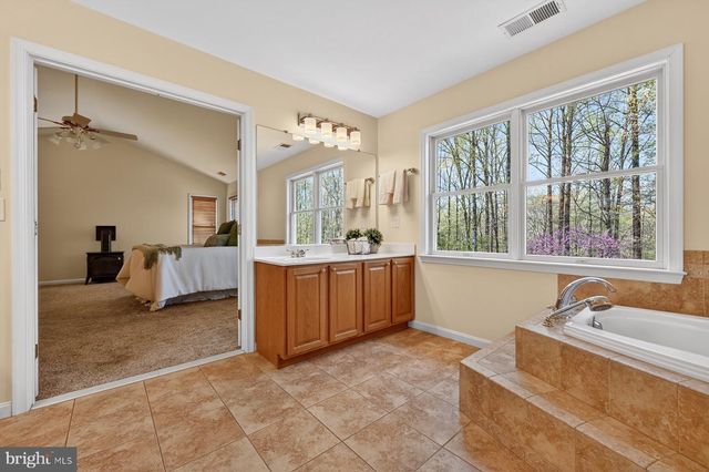 3509 MARTHAS VINEYARD WAY, Edgewater, MD 21037