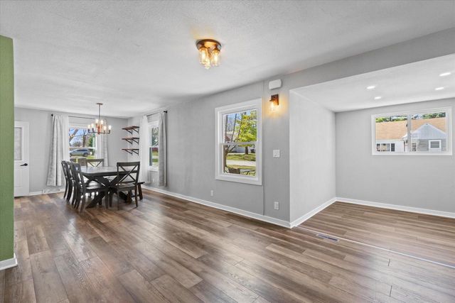 4930 28th STREET, Greenfield, WI 53221