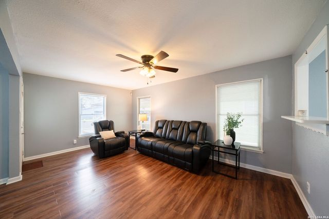 243 Langford Pl, San Antonio, TX 78221