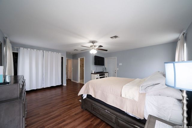 243 Langford Pl, San Antonio, TX 78221