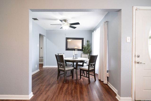 243 Langford Pl, San Antonio, TX 78221