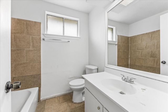 4915 Ridgewest Street, Houston, TX 77053