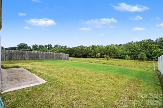 146 Fairfield Drive, Troutman, NC 28166